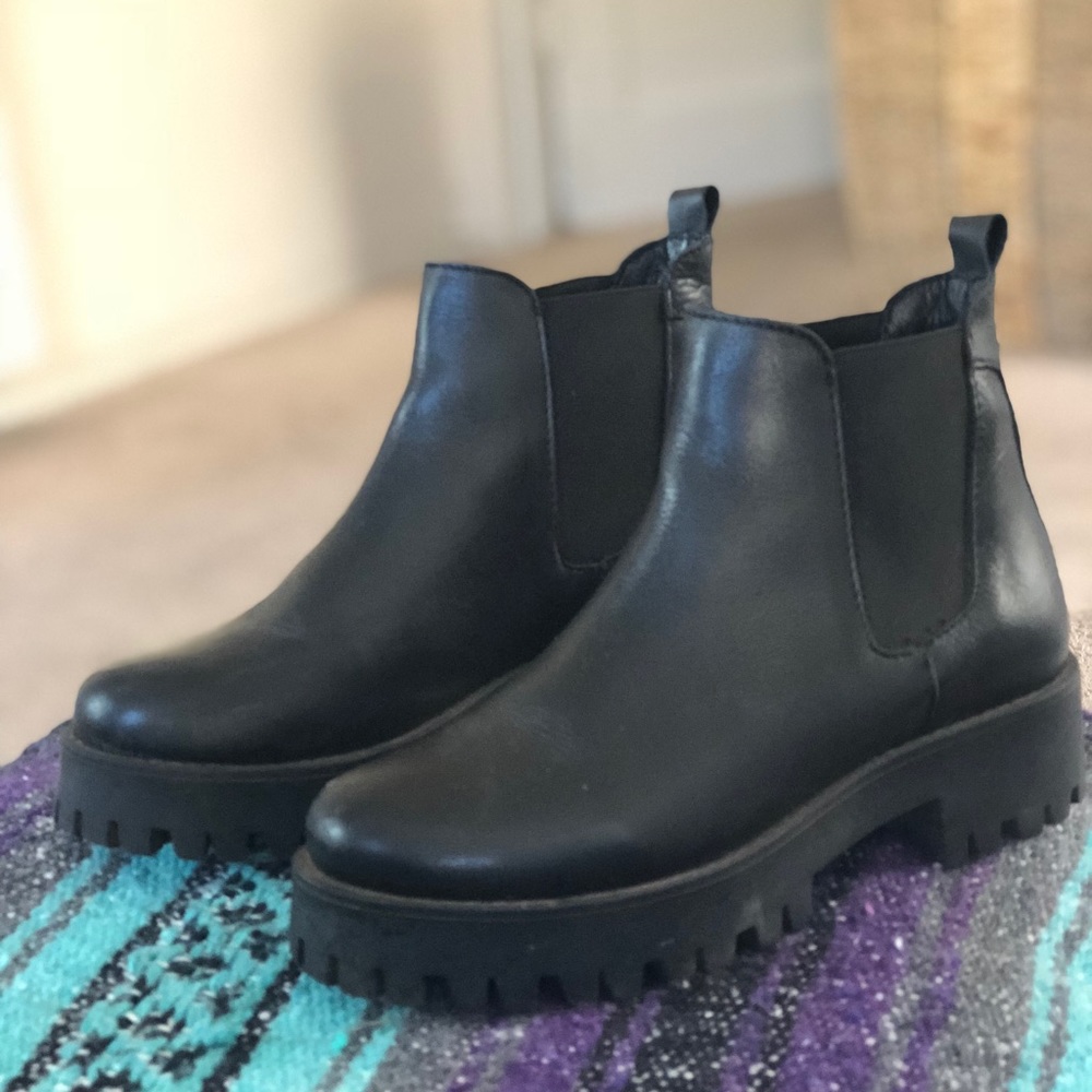 Steve Mdden Boot